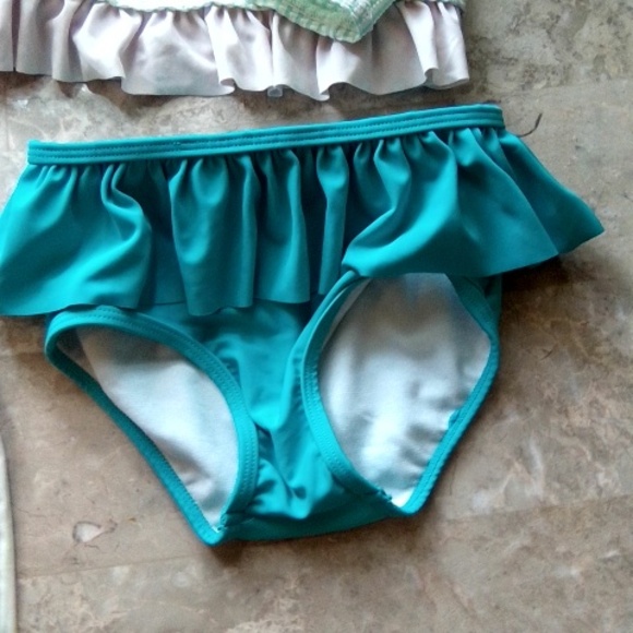 RUFFLE BUTTS SWIMWEAR 3 & 5 - Picture 4 of 10